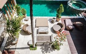 Villa Martine - Fantastic 5Br Villa - Perfect Location In Seminyak